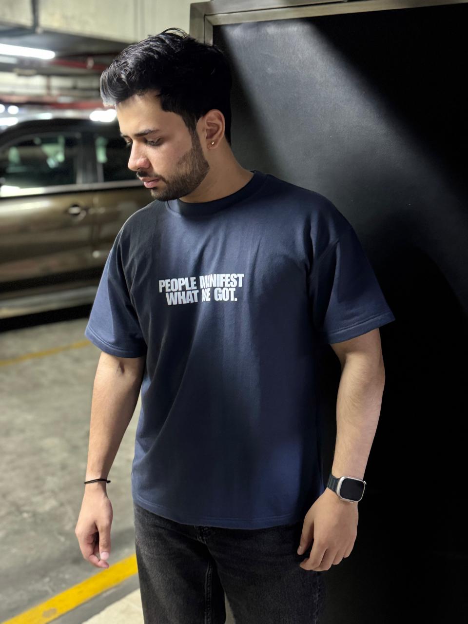 MANIFEST IN GREY